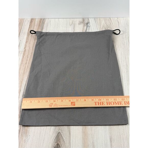 13” x 15.5” Balenciaga Dust Bag (Item# 0268) - Picture 4 of 4